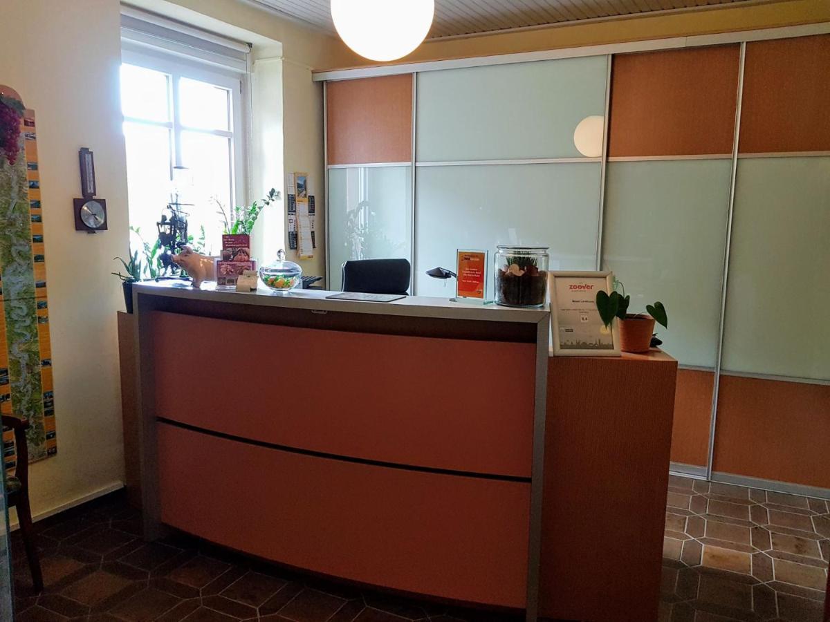 Mosel-Landhaus Am Moselufer B&B Briedern Bagian luar foto