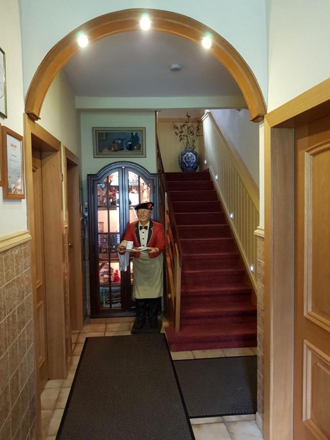 Mosel-Landhaus Am Moselufer B&B Briedern Bagian luar foto