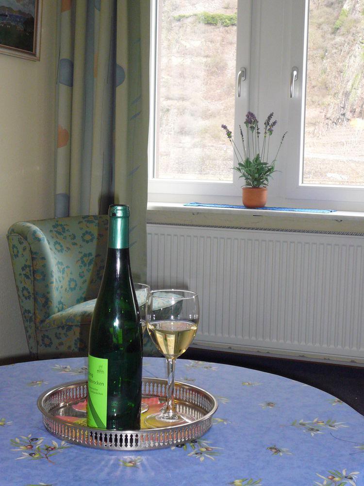 Mosel-Landhaus Am Moselufer B&B Briedern Bagian luar foto